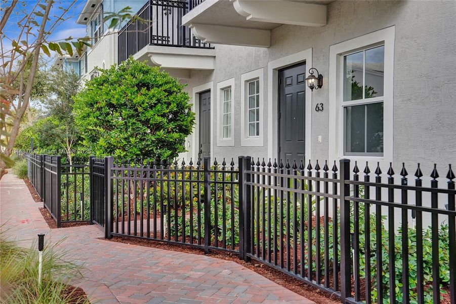 Exterior details and patio area of a home in , Delray Beach (Image 28).