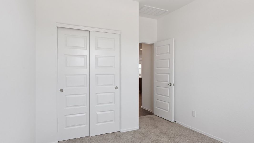 Spacious, unfurnished interior of a new home in Moonlight, Maricopa (Image 26).