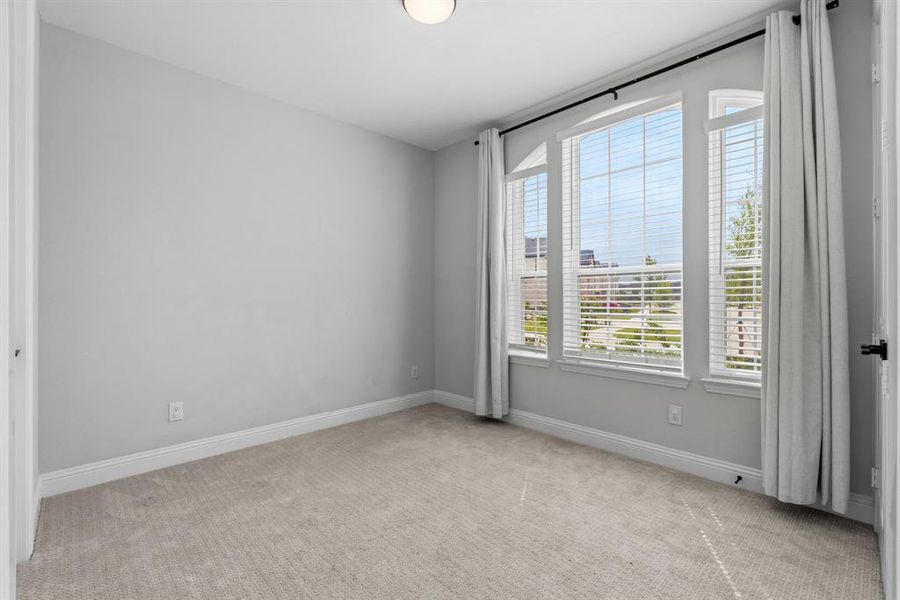 Spacious, unfurnished interior of a new home in Lexington Frisco, Frisco (Image 20).