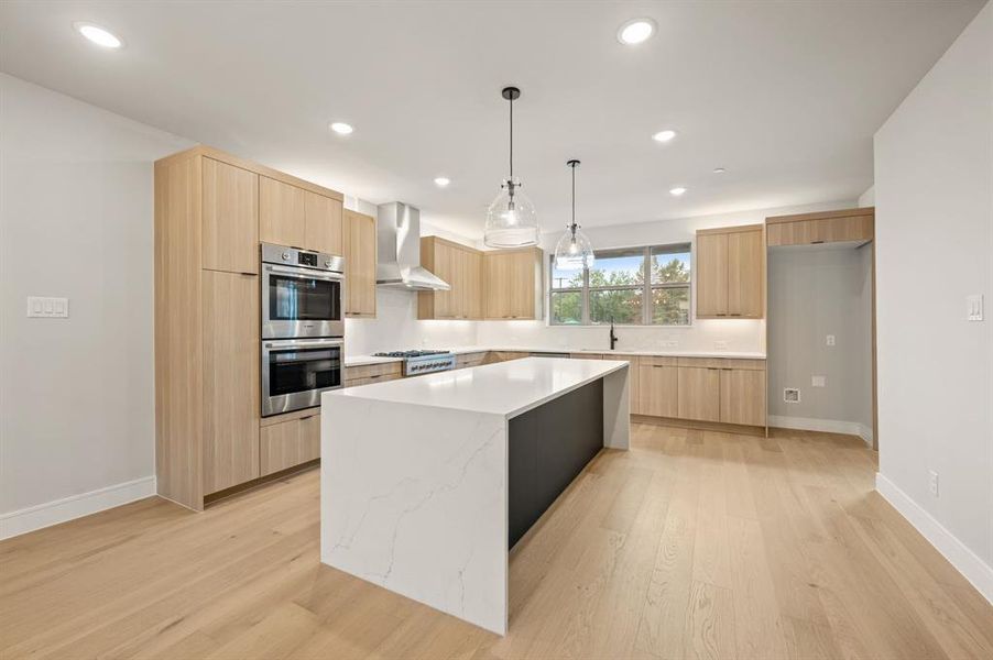 Your beautiful dream kitchen awaits!