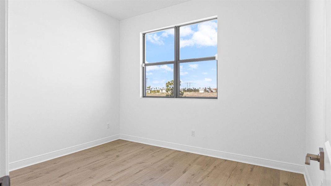 Spacious, unfurnished interior of a new home in , Port St. Lucie (Image 16).