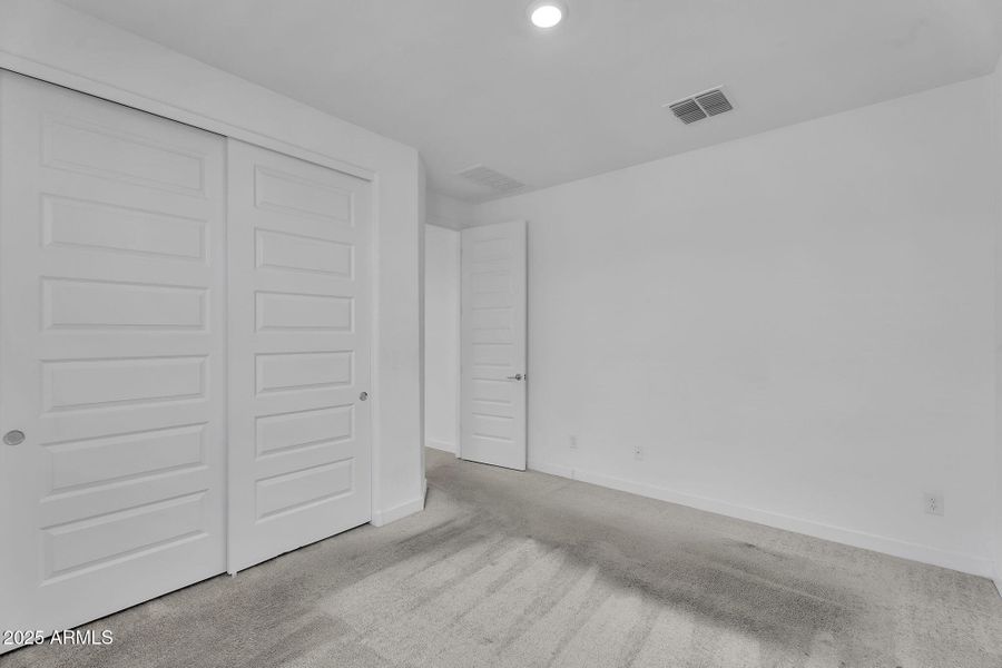 32-web-or-mls-Flower-32