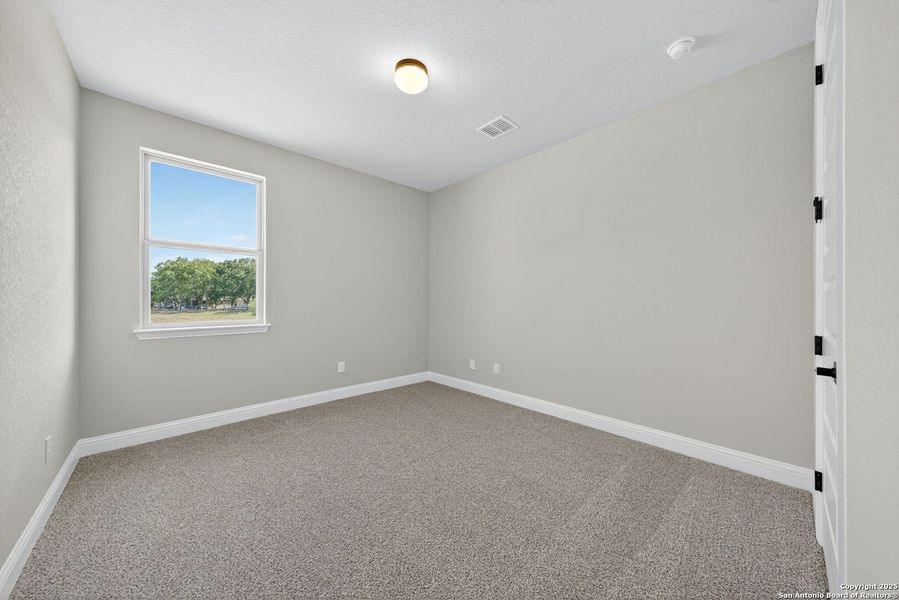 Spacious, unfurnished interior of a new home in , Castroville (Image 18).