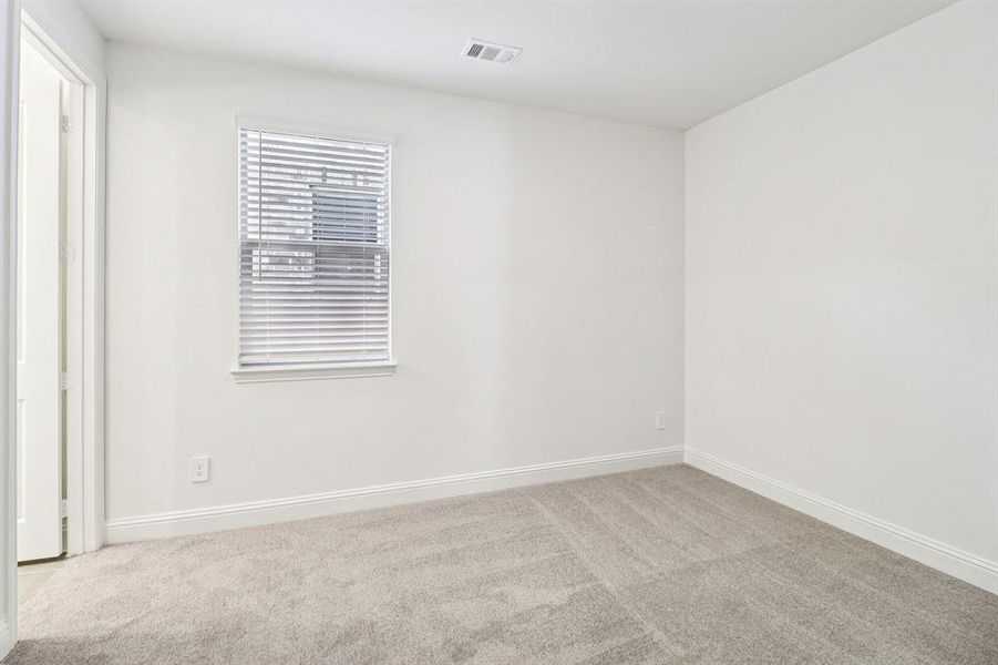 Spacious, unfurnished interior of a new home in Ashford Park - Texana Series, Corinth (Image 27). Spacious, unfurnished interior of a new home in Ashford Park - Texana Series, Corinth (Image 27).