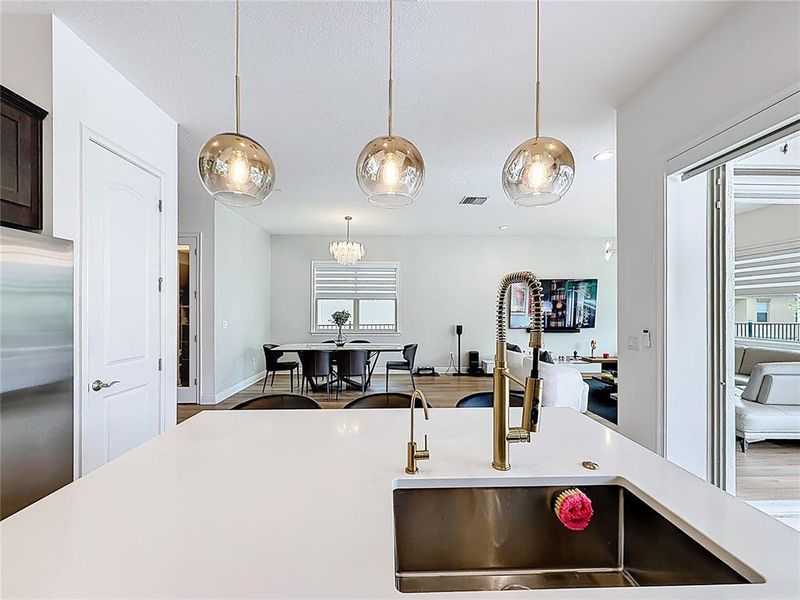 Furnished interior view inside a new home in , Orlando (Image 7).