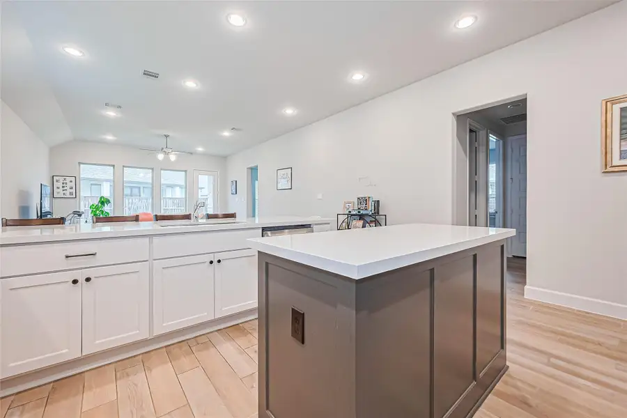 Image 6 of a home in Cane Island 50'.