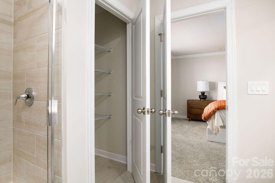 Image 37 of a home in .