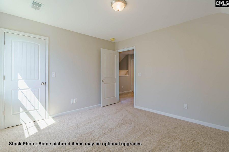 Spacious, unfurnished interior of a new home in Cottages at Roofs Pond, West Columbia (Image 21).