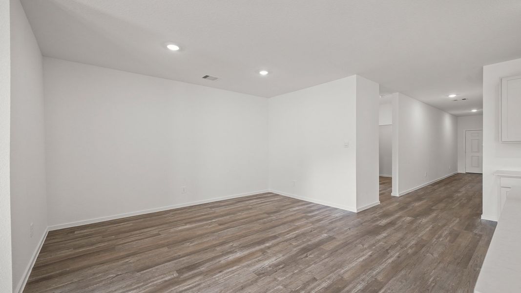 Representative unfurnished interior of a home built from the Harris by D.R. Horton in Cypress Green, Hockley (Image 11). Representative unfurnished interior of a home built from the Harris by D.R. Horton in Cypress Green, Hockley (Image 11).