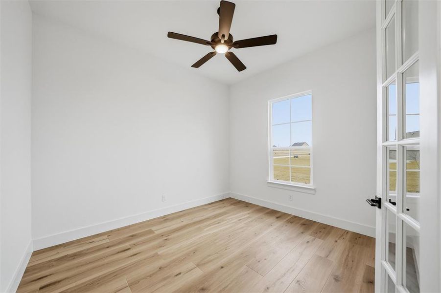 Spacious, unfurnished interior of a new home in Eagle Ridge Estates, Weatherford (Image 19).