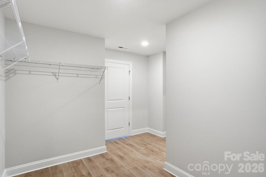 Walk in Closet