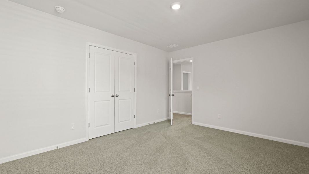 Spacious, unfurnished interior of a new home in Hunter's Branch, Hopkins (Image 20).
