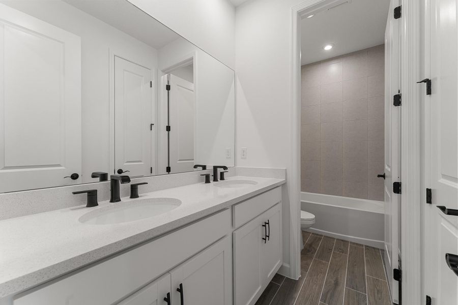 Furnished interior view inside a new home in , Port St. Lucie (Image 5).