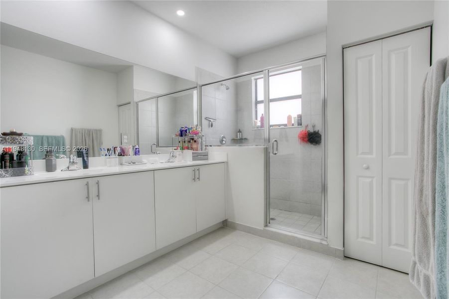 Furnished interior view inside a new home in , Miami (Image 8). Furnished interior view inside a new home in , Miami (Image 8).