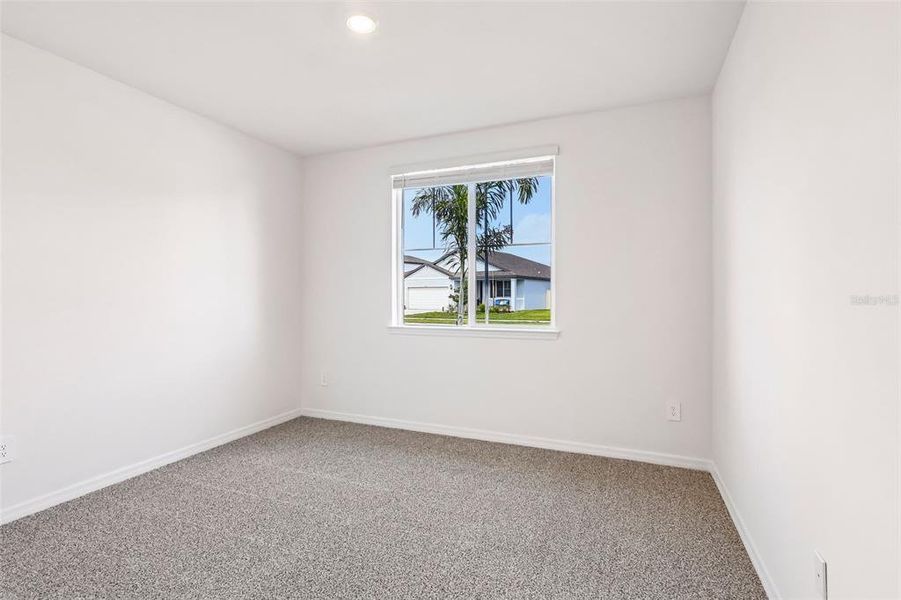 Spacious, unfurnished interior of a new home in The Grove at Stuart Crossing - Signature Series, Bartow (Image 21). Spacious, unfurnished interior of a new home in The Grove at Stuart Crossing - Signature Series, Bartow (Image 21).