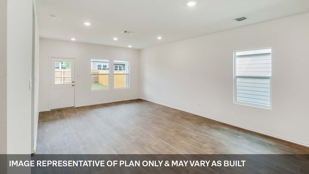 Spacious, unfurnished interior of a new home in Wayside, Uhland (Image 8).