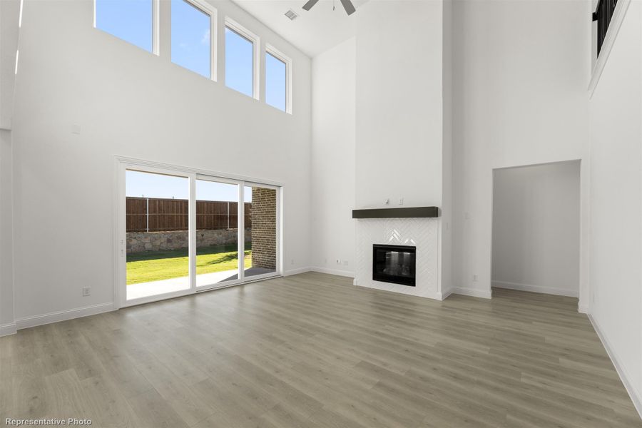 Representative unfurnished interior of a home built from the Edward- 70 ft Home Site by Rockwell Homes in Nelson Lake Estates, Rockwall (Image 26). Representative unfurnished interior of a home built from the Edward- 70 ft Home Site by Rockwell Homes in Nelson Lake Estates, Rockwall (Image 26).