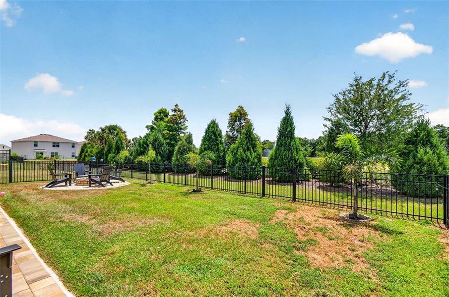 Natural landscape and outdoor views near Bella Lago in Parrish (Image 40).