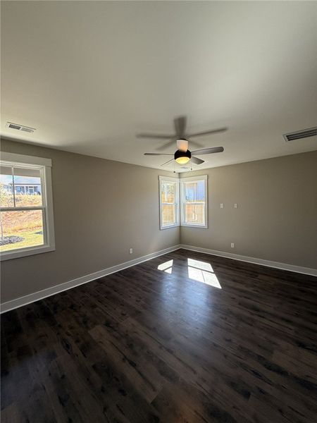 Spacious, unfurnished interior of a new home in The Meadows at Midway, Anderson (Image 14).