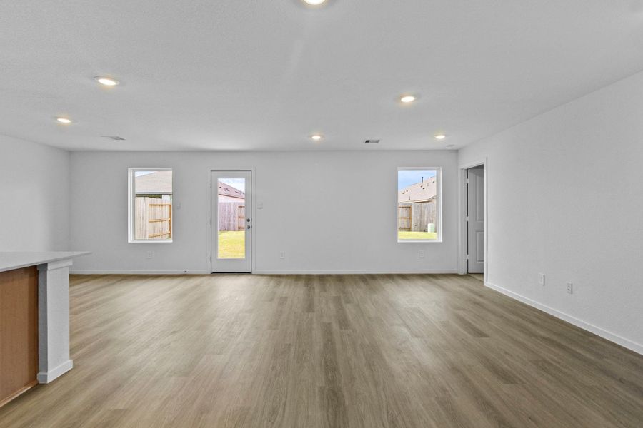 Spacious, unfurnished interior of a new home in Cypress Green, Hockley (Image 12).