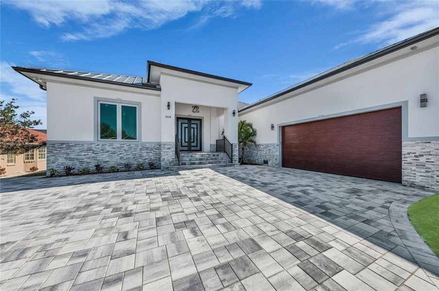 Exterior details and patio area of a home in , Punta Gorda (Image 31).
