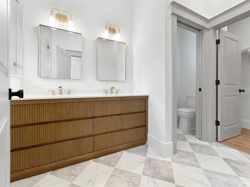 Furnished interior view inside a new home in , Gulfport (Image 7).