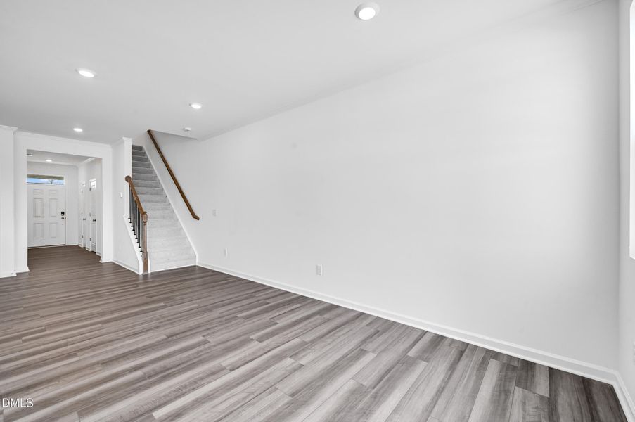 SUN_MyrtleMeadows_Pic_CarsonII-12