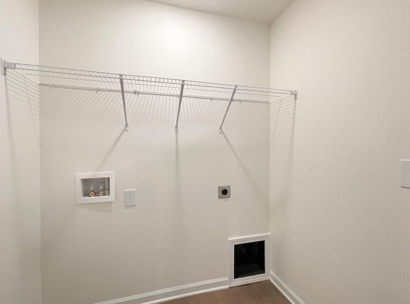 Image 24 of a home in Bellevue Townhomes.