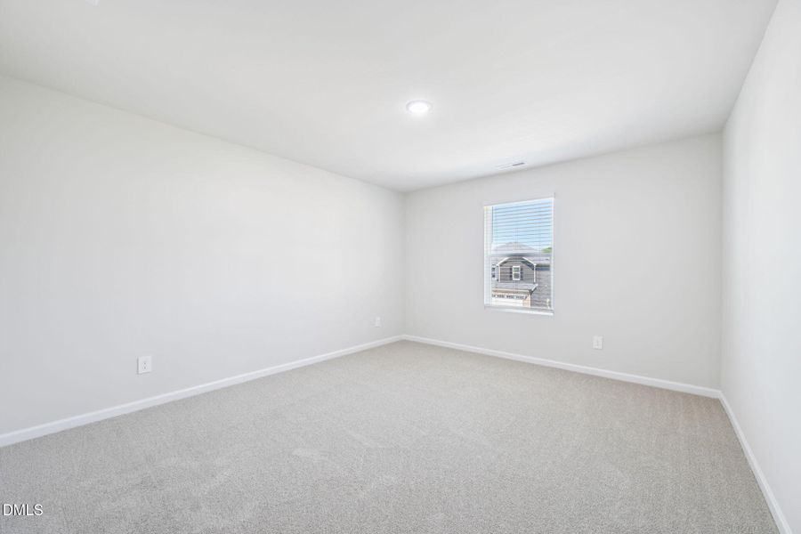 32-web-or-mls-Raleigh - Oak Manor - 713