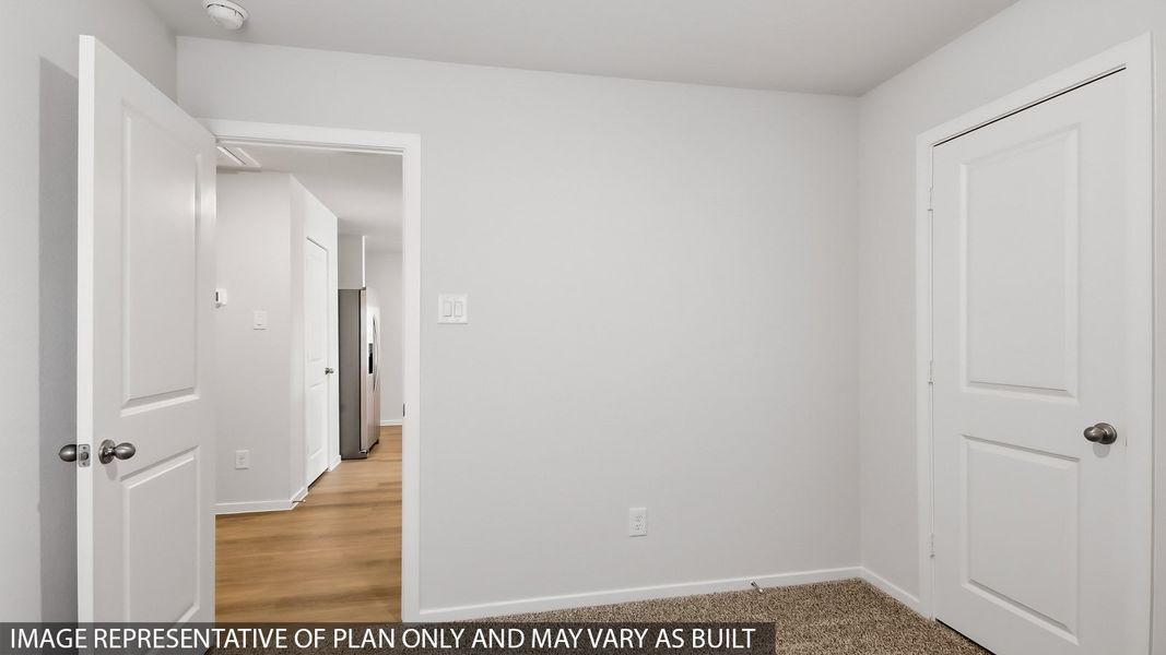 Spacious, unfurnished interior of a new home in Sunset Valley, Hockley (Image 13).
