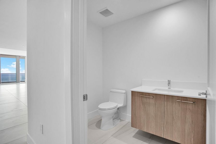 Powder Room Powder Room