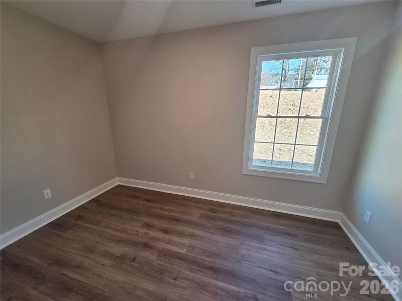 Spacious, unfurnished interior of a new home in , Hickory (Image 13).