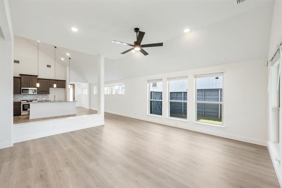 Image 38 of a home in Union Park Classic 60. Image 38 of a home in Union Park Classic 60.