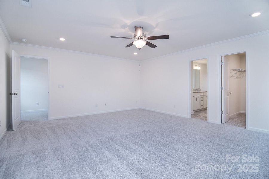 Spacious, unfurnished interior of a new home in Larkin, Statesville (Image 28).