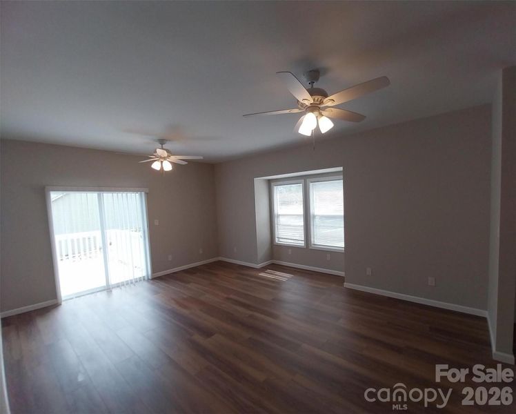 Spacious, unfurnished interior of a new home in , Maiden (Image 15).