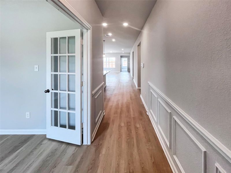 The Oakshire II- Foyer and Study with French doors The Oakshire II- Foyer and Study with French doors