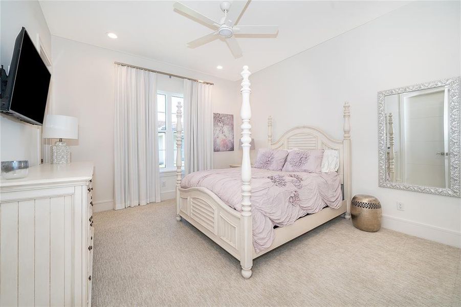 Furnished interior view inside a new home in , Montverde (Image 15). Furnished interior view inside a new home in , Montverde (Image 15).