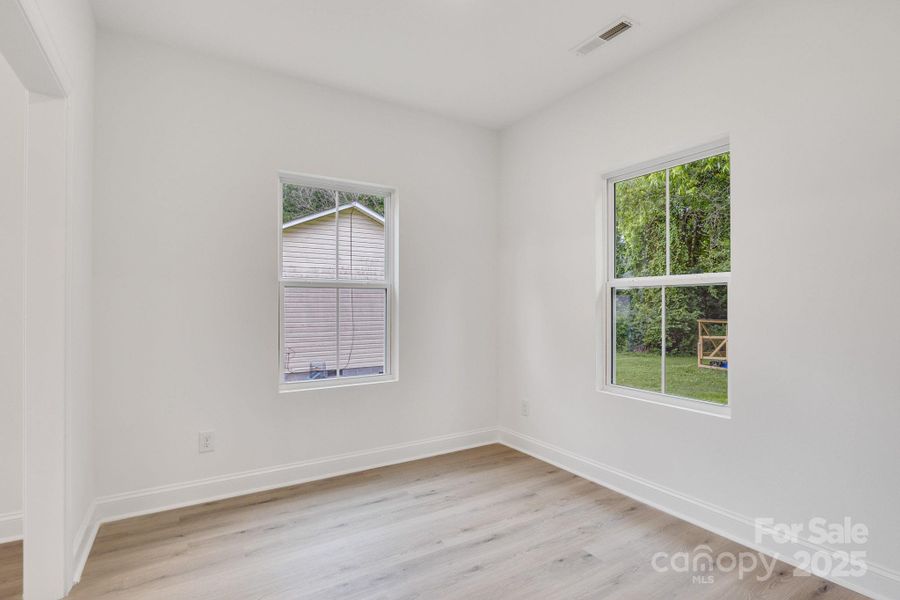 Spacious, unfurnished interior of a new home in , Kannapolis (Image 17).