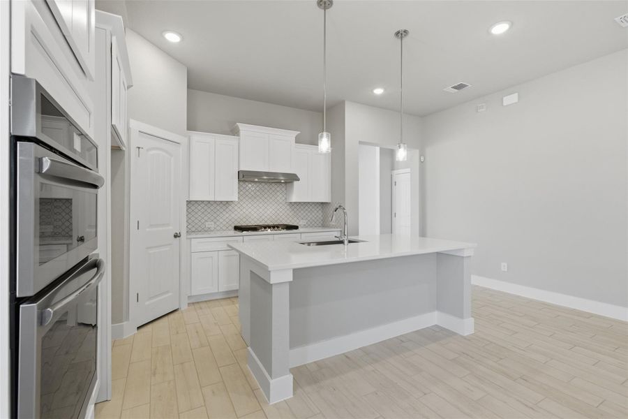 Furnished interior view inside a new home in Enclave at Cele, Pflugerville (Image 10).