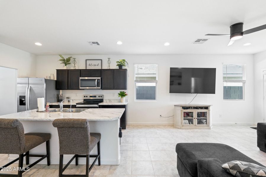 Kitchen/Great Room Kitchen/Great Room