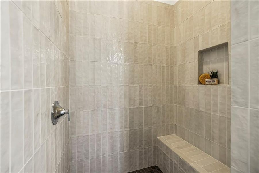 Close-up of interior finishes inside a home in , Dawsonville (Image 20).