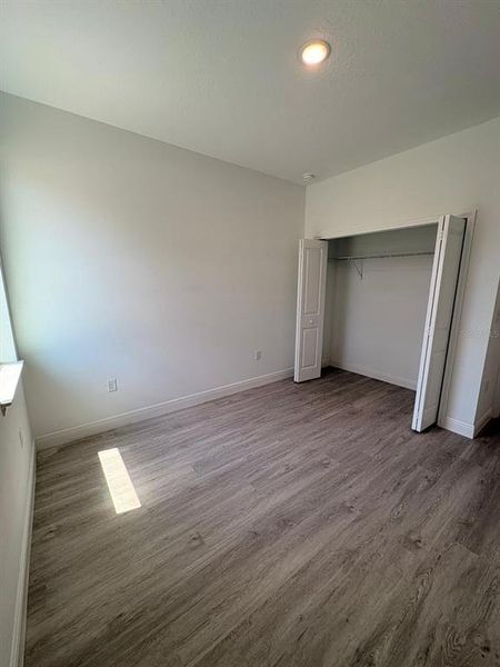 Spacious, unfurnished interior of a new home in , Citrus Springs (Image 18).