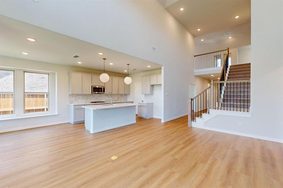 Spacious, unfurnished interior of a new home in Lilybrooke at Legacy Hills, Celina (Image 31).