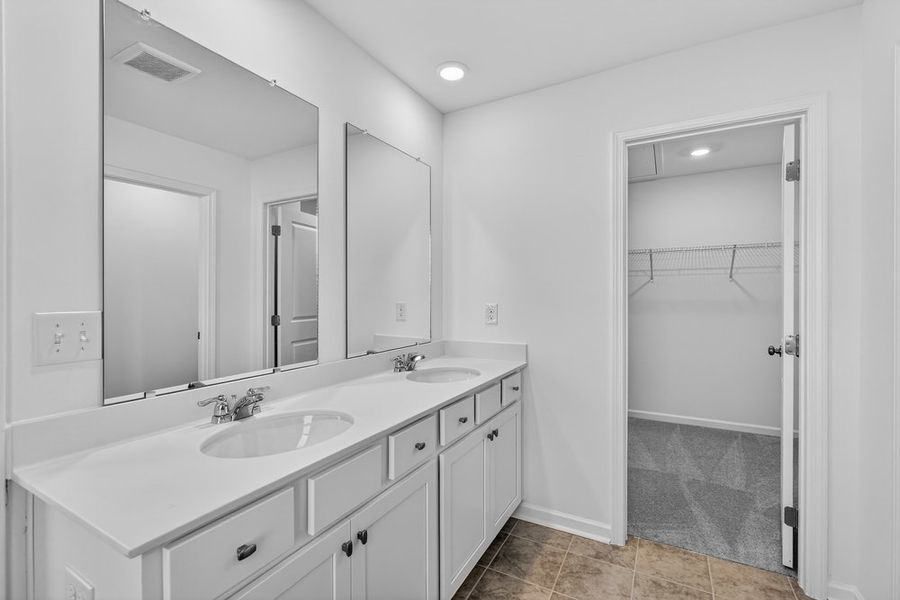 Furnished interior view inside a new home in Chandler Run, Tucker (Image 10).