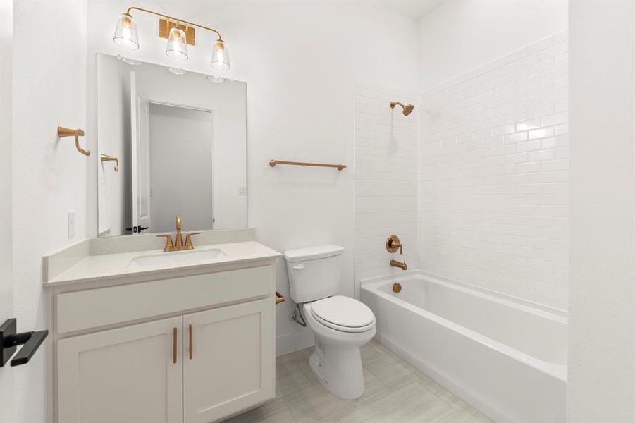 08. 6913 Cater - 3RD Bath