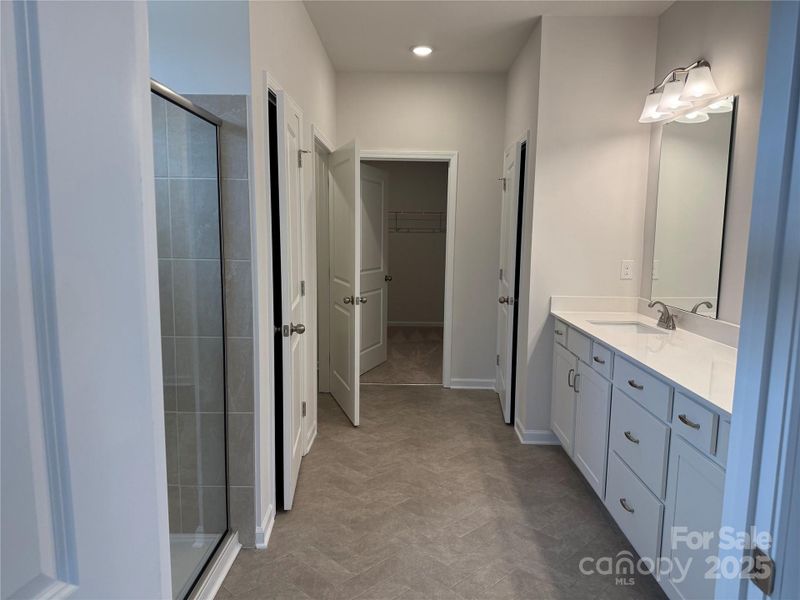 Furnished interior view inside a new home in Cedar Meadows, Monroe (Image 9).