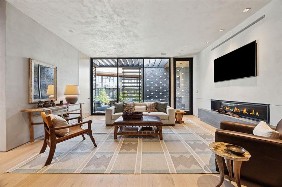 Furnished interior view inside a new home in , Fort Worth (Image 8).