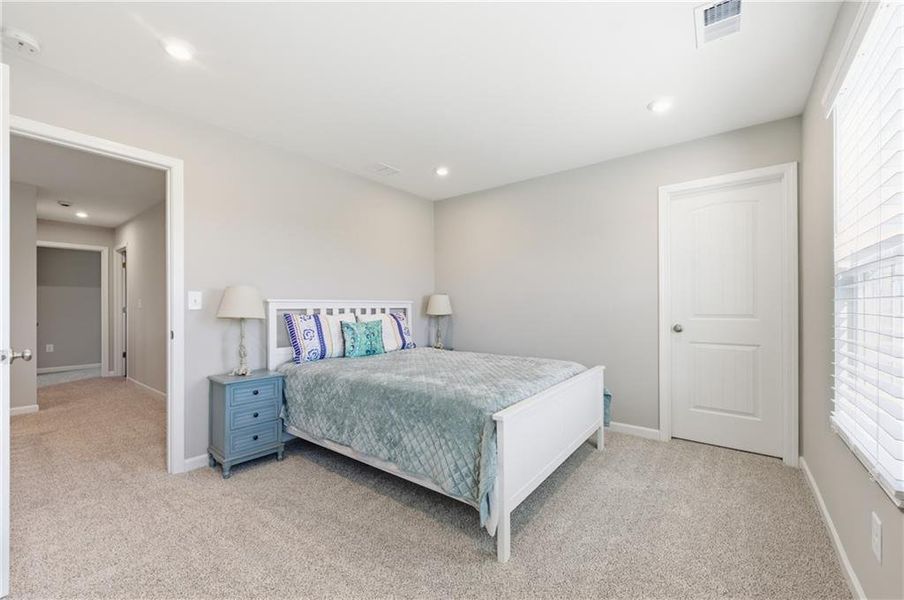 Furnished interior view inside a new home in Twin Lakes, Hoschton (Image 17).