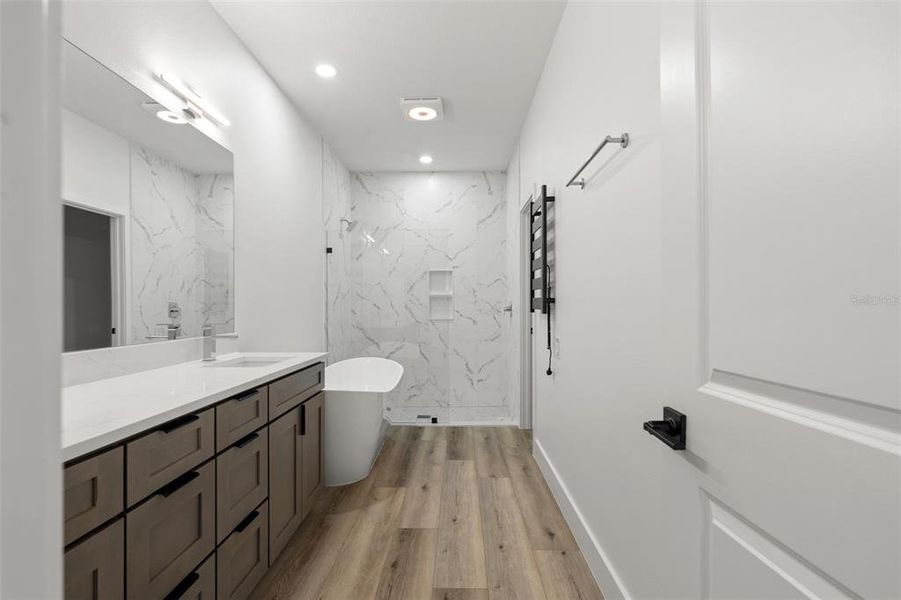 Furnished interior view inside a new home in , Spring Hill (Image 10).