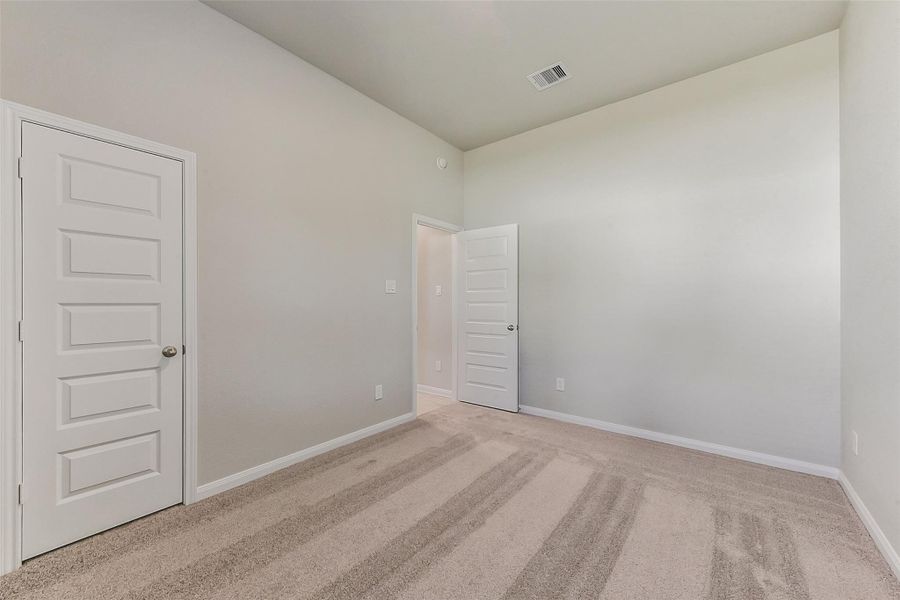 Spacious, unfurnished interior of a new home in Encino Estates, Dayton (Image 20). Spacious, unfurnished interior of a new home in Encino Estates, Dayton (Image 20).